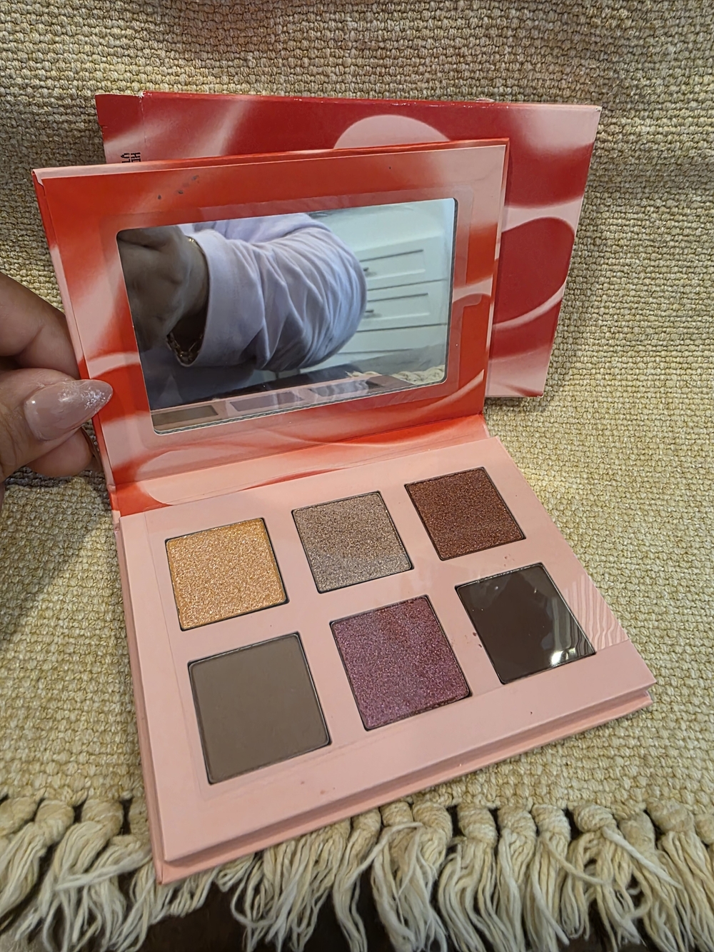 Mary Kay Six-Pan Eyeshadow Palette